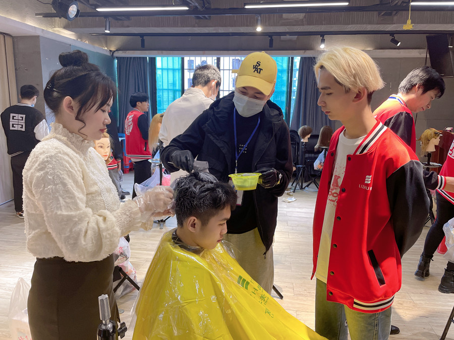 染發(fā)實用技巧，南寧燙染學校作品