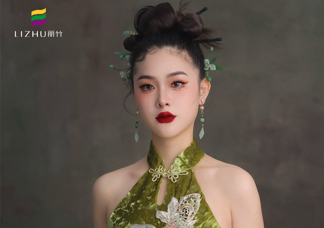 新中式造型，廣西學(xué)化妝形象（麗竹化妝培訓(xùn)）作品