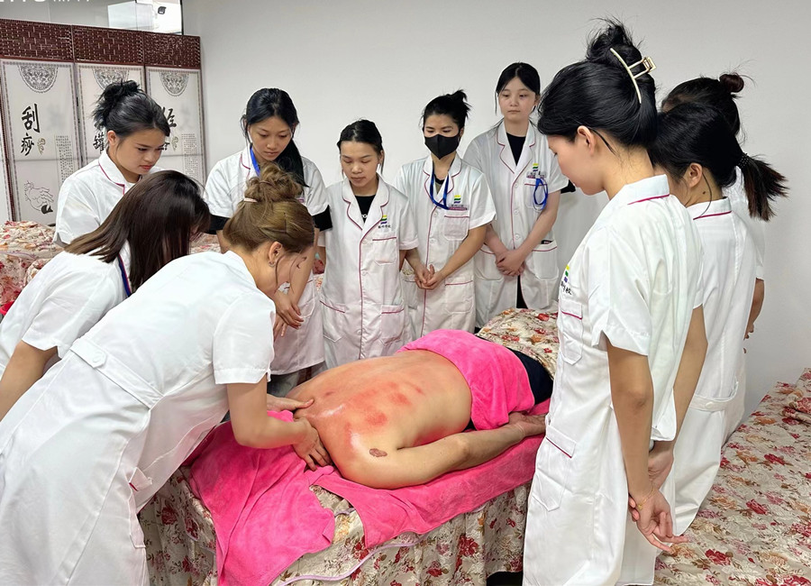 南寧美容美體培訓推薦：做背部管理的好處