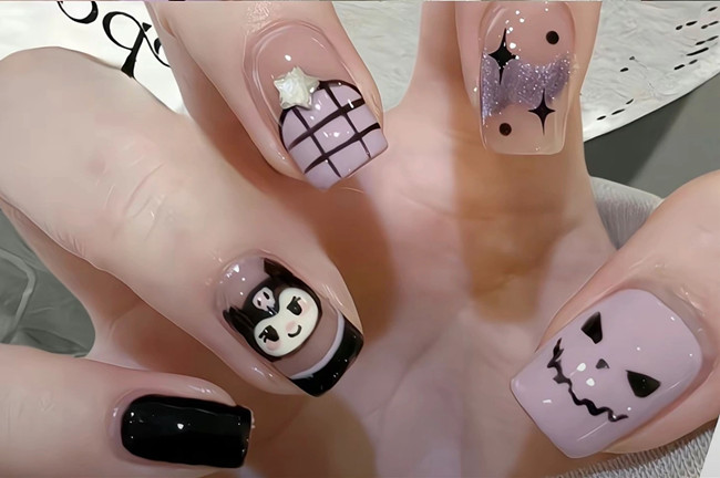 廣西學美甲造型：少女心手繪卡通美甲