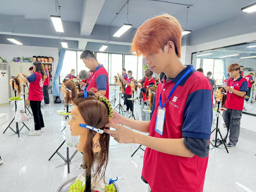 標(biāo)準(zhǔn)杠操作技巧 | 南寧學(xué)燙染哪里學(xué)費(fèi)便宜？