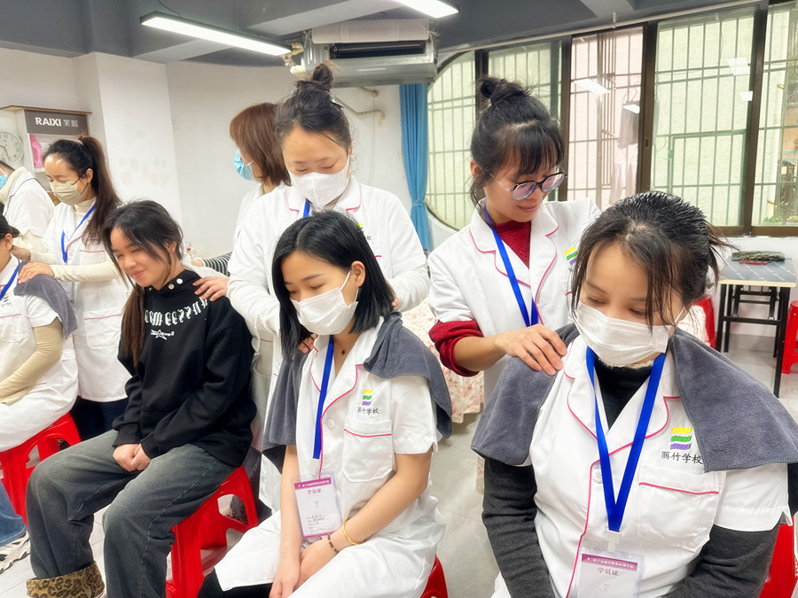 肩頸放松的好處，南寧美容健康技校介紹