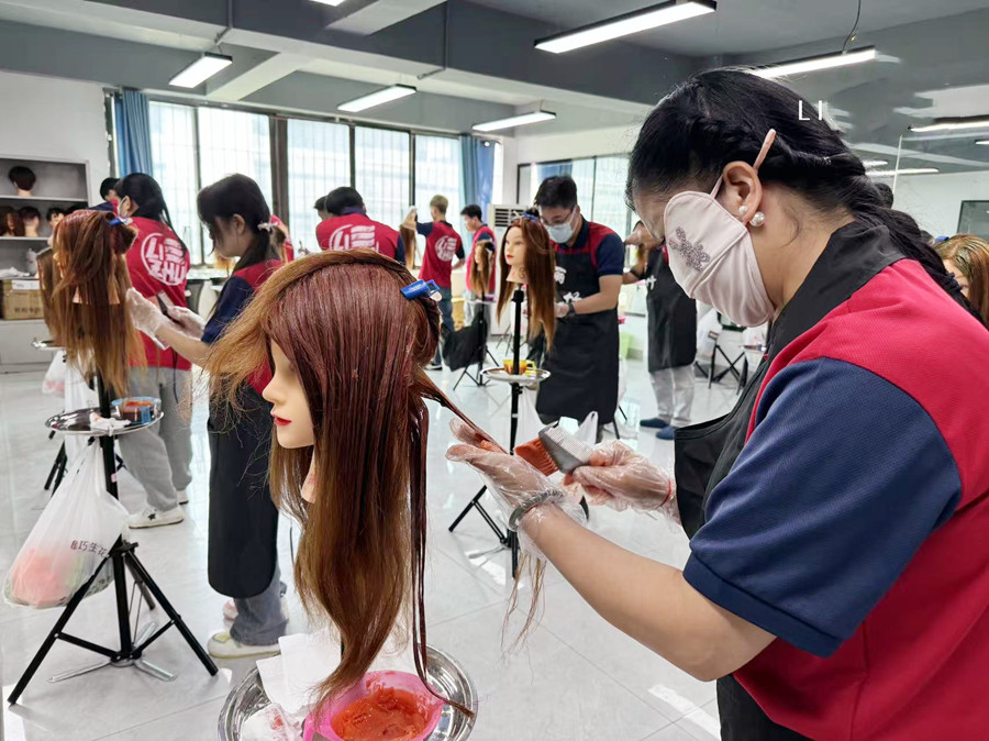 建議你收藏這份新手染發(fā)教程，廣西專業(yè)燙染