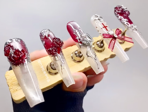 哥特風(fēng)美甲的特點(diǎn)，廣西美甲專業(yè)教學(xué)解